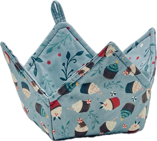 0094 - Christmas Cupcakes Small Scale Fabric bydailymiracles